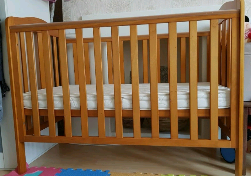 gumtree baby cot
